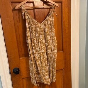 Old Navy Yellow and Cream Floral Dress